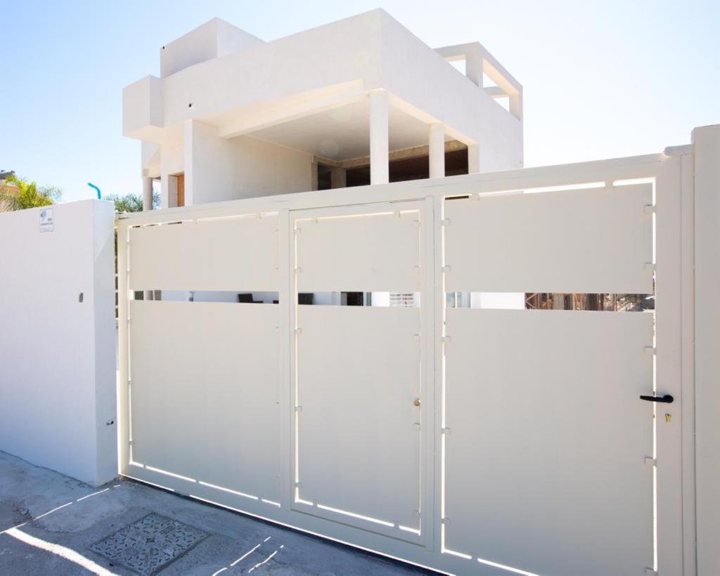 White House Monolocale Avola Exterior foto